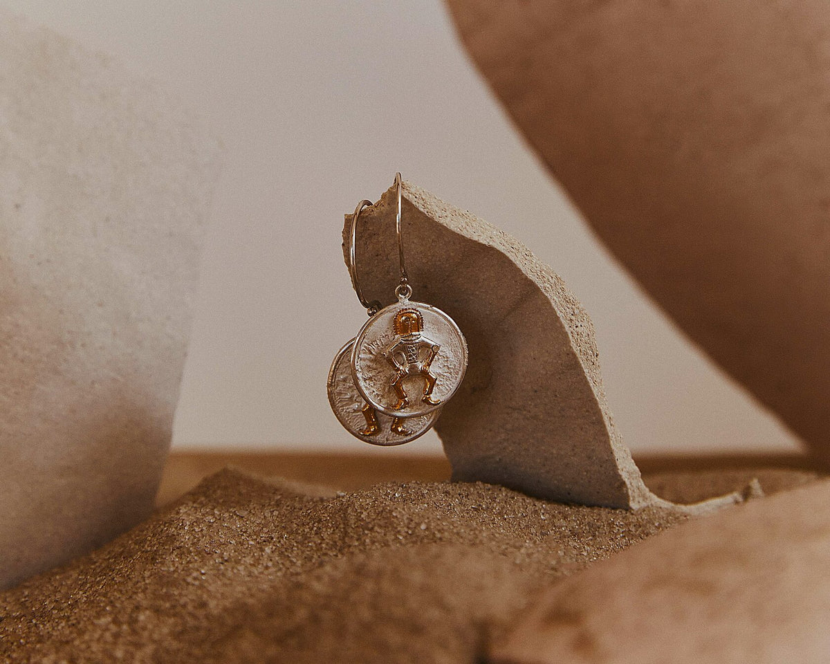 TREASURE